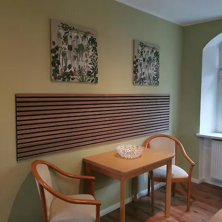Ferienwohnung Schlossblick Mit Parkplatz Pirna Exterior foto
