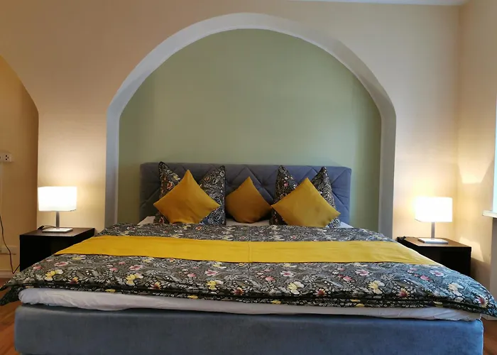 Ferienwohnung Schlossblick Mit Parkplatz